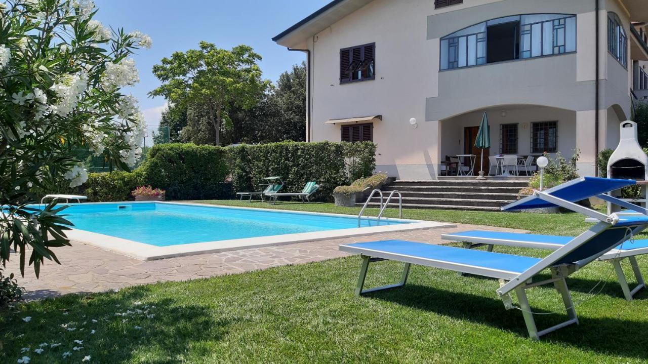 La Casa Delle Rondini Lägenhet Lamporecchio Exteriör bild