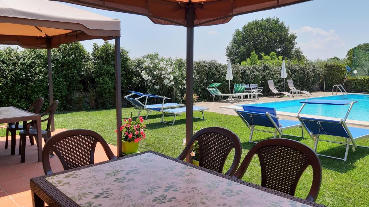 La Casa Delle Rondini Lägenhet Lamporecchio Exteriör bild